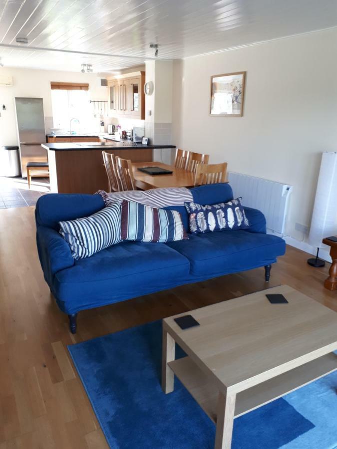 Nyhavn Lakeside Cottage Cirencester Exterior foto